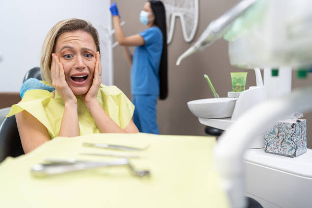 Best Emergency Wisdom Tooth Extraction in Streamwood, IL